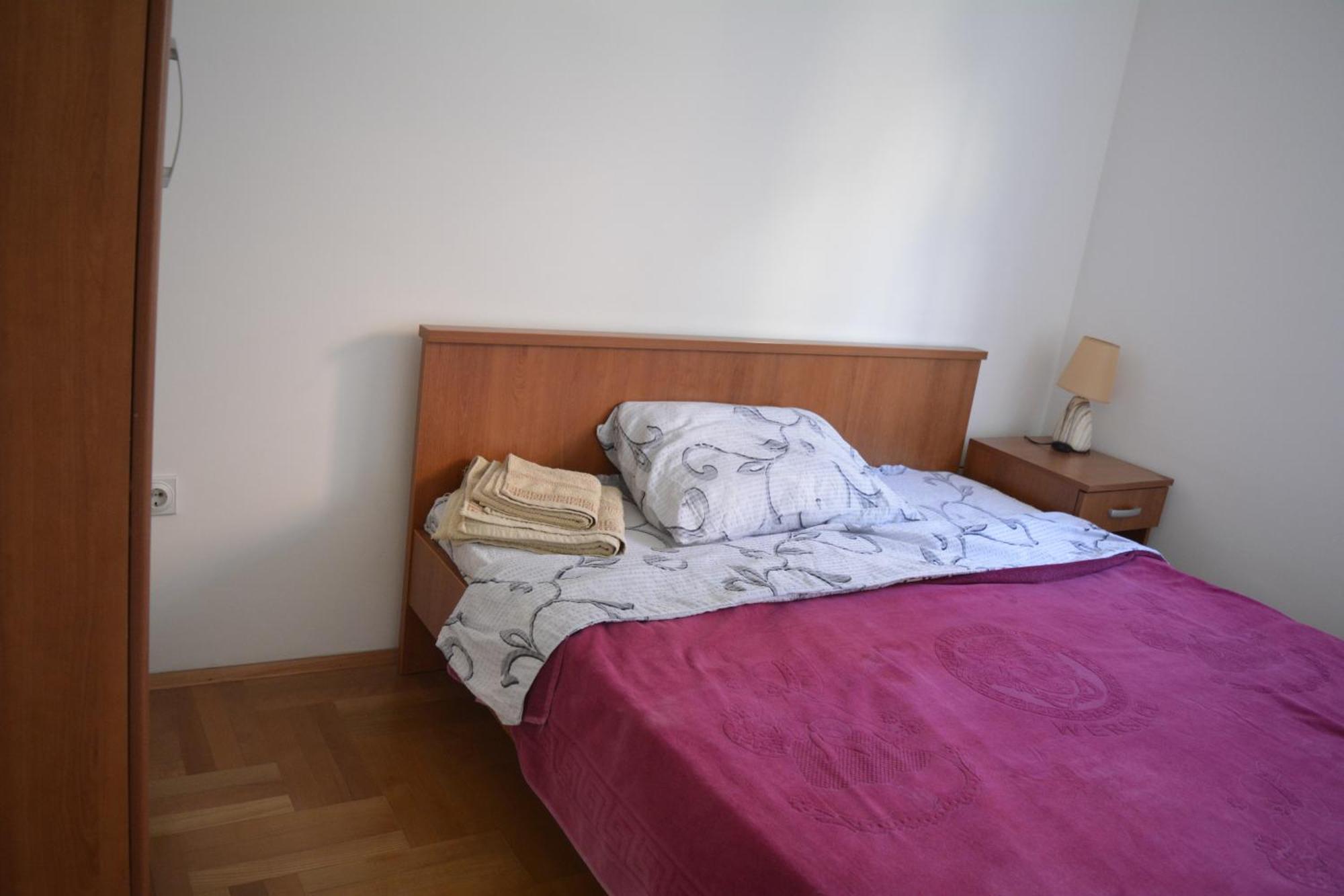 Apartman ピロト エクステリア 写真
