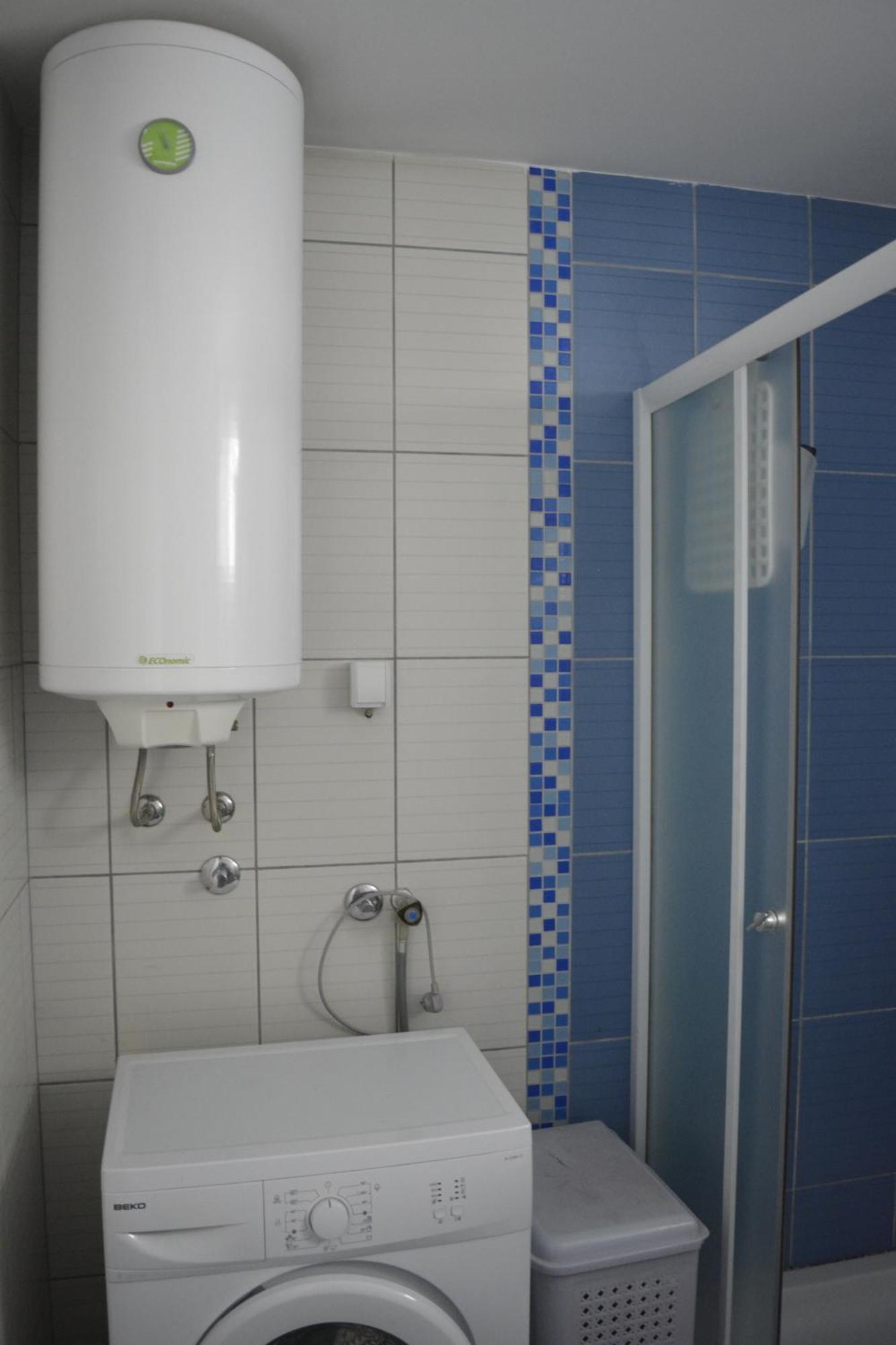 Apartman ピロト エクステリア 写真